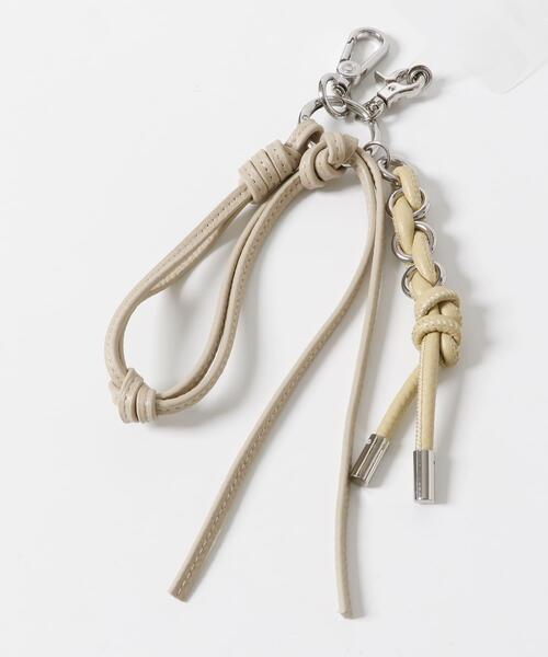 RODE SKO（ロデスコ）の「『別注』BEAURE×RODESKO　レザーチャーム（キーホルダー・レディース・ベージュ/ブラック/キャメル・ONE）」の8枚目の写真