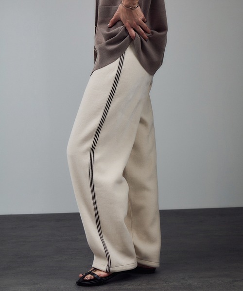 SALON adam et rope'（サロン アダム エ ロペ）の「パンツ-CreamyCotton /クリーミーコットン-（その他パンツ・レディース・ブラック/オフホワイト/ブラウン・FREE）」の2枚目の写真