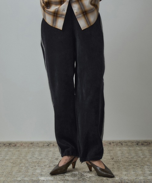 SALON adam et rope'（サロン アダム エ ロペ）の「パンツ-CreamyCotton /クリーミーコットン-（その他パンツ・レディース・ブラック/オフホワイト/ブラウン・FREE）」の11枚目の写真