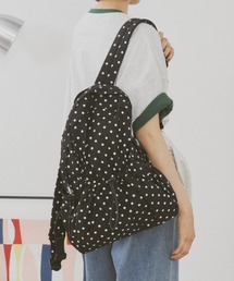 MERLOT | 【大容量】【A4サイズ、14inch以下のノートPC収納可能】デイリードットバッグパック(バックパック/リュック)