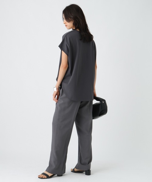 Elura（エルーラ）の「汗じみ軽減フレンチＴシャツ / 582764（Tシャツ/カットソー・レディース・ホワイト/ブラック/チャコールグレー/ライトオレンジ系/ブラウン・FREE）」の14枚目の写真