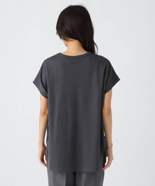 Elura（エルーラ）の「汗じみ軽減フレンチＴシャツ / 582764（Tシャツ/カットソー・レディース・ホワイト/ブラック/チャコールグレー/ライトオレンジ系/ブラウン・FREE）」の17枚目の写真