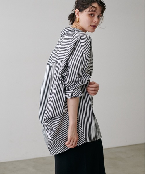 LARUTA（ラルータ）の「【LARUTA】スキッパー長袖シャツ（シャツ/ブラウス・レディース・ピンク/オフホワイト/チャコールグレー/その他2/その他1・FREE）」の10枚目の写真