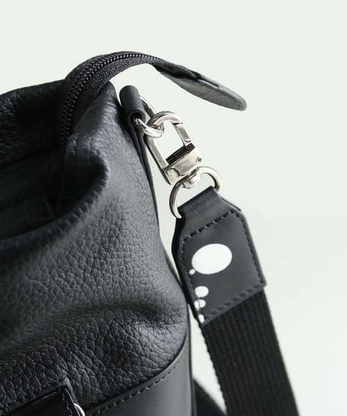 HALEINE（アレンヌ）の「[HALEINE] カーフ 2wayビジネスバッグ ペイントデザイン（ビジネスバッグ・メンズ・ブラック×グレー/ブラック×ホワイト・FREE）」の14枚目の写真