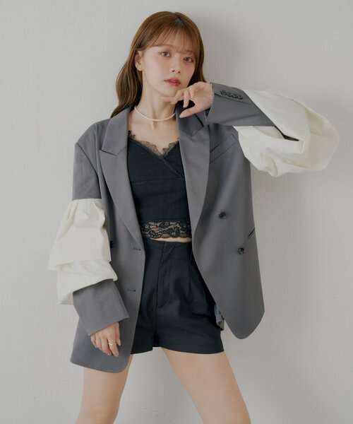 新品　soulberry アッシュにフリルを重ねたジャケット 2WAYの着こなしが楽しる》裾フリルジャケット （ブルゾン