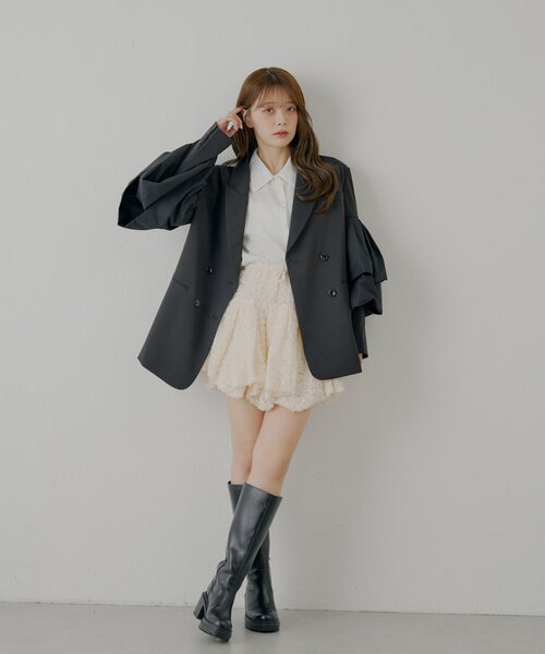 SALON by Chico】フリルデザインオーバーダブルジャケット（テーラード