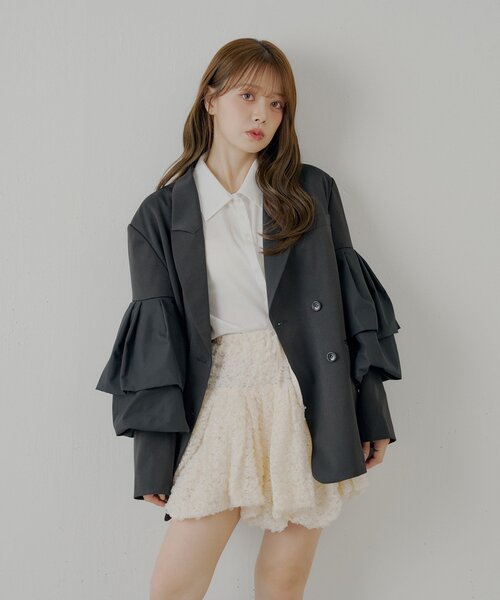 SALON by Chico】フリルデザインオーバーダブルジャケット