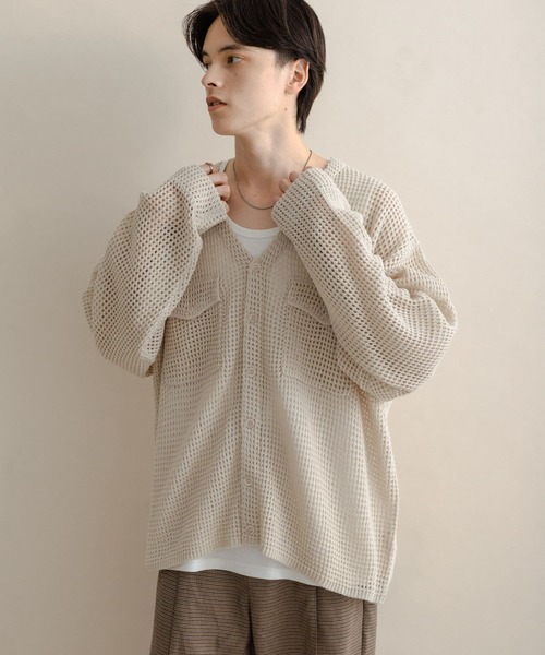 SENSE OF PLACE by URBAN RESEARCH(センスオブプレイスバイアーバンリサーチ)の「WポケットVネックニットカーディガン(カーディガン/ボレロ・メンズ・ライトベージュ/ネイビー/ブラウン・MEDIUM/LARGE)」の20枚目の写真