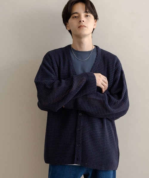 SENSE OF PLACE by URBAN RESEARCH(センスオブプレイスバイアーバンリサーチ)の「WポケットVネックニットカーディガン(カーディガン/ボレロ・メンズ・ライトベージュ/ネイビー/ブラウン・MEDIUM/LARGE)」の13枚目の写真