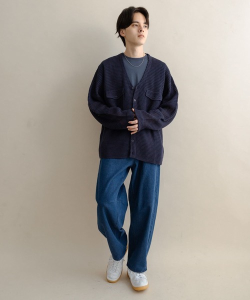 SENSE OF PLACE by URBAN RESEARCH(センスオブプレイスバイアーバンリサーチ)の「WポケットVネックニットカーディガン(カーディガン/ボレロ・メンズ・ライトベージュ/ネイビー/ブラウン・MEDIUM/LARGE)」の18枚目の写真