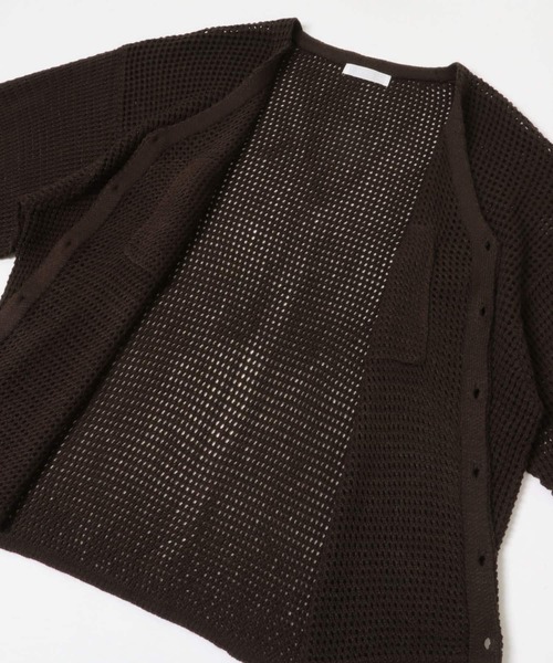 SENSE OF PLACE by URBAN RESEARCH(センスオブプレイスバイアーバンリサーチ)の「WポケットVネックニットカーディガン(カーディガン/ボレロ・メンズ・ライトベージュ/ネイビー/ブラウン・MEDIUM/LARGE)」の6枚目の写真