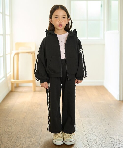 Lycee mine(リセマイン)の「【セットアップ可】【毛玉バイバイ裏毛】リボンラインフルジップパーカ【子供服】【キッズ】【女の子】(パーカー・キッズ・オフホワイト/クリーム/ブラック/ライトピンク/ブルーグレー/トップグレー・100cm/120cm/130cm/140cm/110cm/150cm)」の12枚目の写真