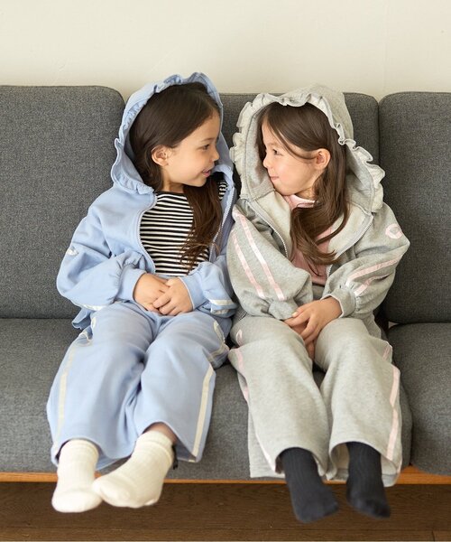 Lycee mine(リセマイン)の「【セットアップ可】【毛玉バイバイ裏毛】リボンラインフルジップパーカ【子供服】【キッズ】【女の子】(パーカー・キッズ・オフホワイト/クリーム/ブラック/ライトピンク/ブルーグレー/トップグレー・100cm/120cm/130cm/140cm/110cm/150cm)」の9枚目の写真