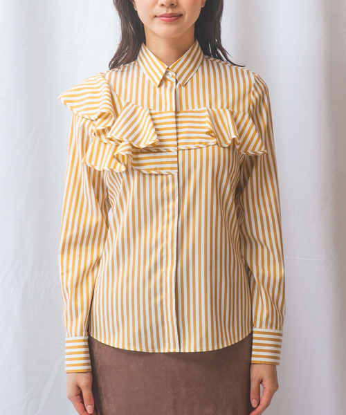 NARACAMICIE(ナラカミーチェ)の「【NARACAMICIE】ストレッチストライプフロントフリル長袖シャツ(シャツ/ブラウス・レディース・ブラウン/ブルー・M/L)」の4枚目の写真