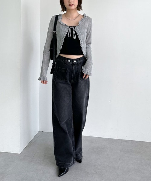 archives（アルシーヴ）の「フリルシアーリブニットカーディガン（カーディガン/ボレロ・レディース・オフホワイト/ブラック/グレー・MEDIUM）」の8枚目の写真