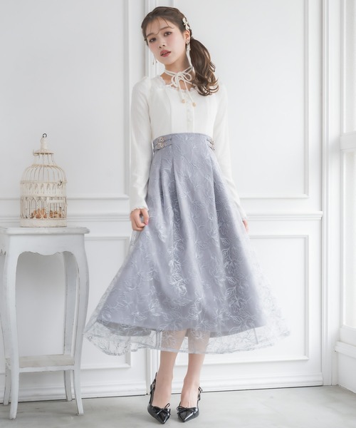 couture BY ROJITA(クチュールバイロジータ)の「フラワー刺繍ドッキングワンピース(ワンピース・レディース・ブルー/アイボリー/ブラック/ピンク・FREE)」の6枚目の写真