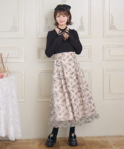 couture BY ROJITA(クチュールバイロジータ)の「フラワー刺繍ドッキングワンピース(ワンピース・レディース・ブルー/アイボリー/ブラック/ピンク・FREE)」の9枚目の写真