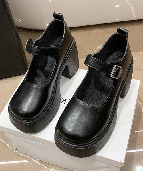 yuue' ( wear )(ユーイ)の「厚底タンクソールストラップパンプス(ローファー・レディース・ブラック/ブラック系その他・23.5cm/24.5cm)」の10枚目の写真