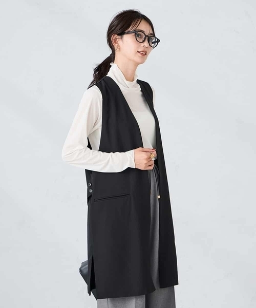 a.v.v(アーヴェヴェ)の「異素材切り替えロングジレ(ベスト・レディース・ブラック/モカ・39)」の12枚目の写真