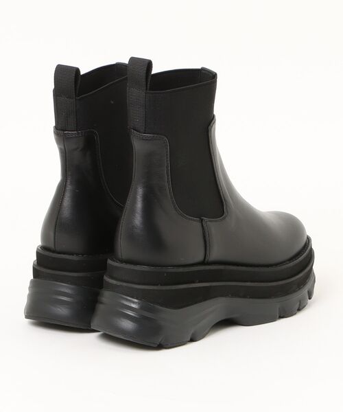 inter-chaussures(インターショシュール)の「【INTER-CHAUSSURES】ボリュームソールサイドゴアブーツ(I53016)(ブーツ・レディース・ブラック・39/38/37/36/35)」の2枚目の写真