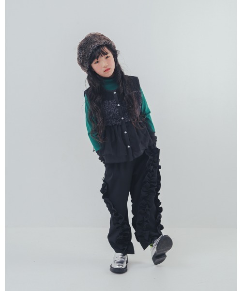 unica(ユニカ)の「ファーニットフリルベスト(ベスト・キッズ・レッド/ブラック/オフホワイト・XL/L/S)」の12枚目の写真