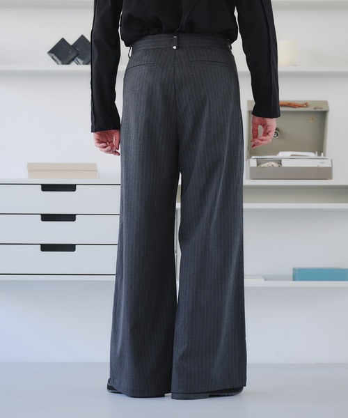 SELLE GLANT(セレグランテ)の「TWO-TUCK BAGGY DESIGN SLACKS/2タックバギーデザインスラックスパンツ【SET-UP着用可】(スラックス・メンズ・ブラック系/ブラック/グレー/ダークブラウン系/ブラック系1/ブラック系2・SMALL/MEDIUM/LARGE)」の11枚目の写真