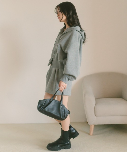 VANNIE U（ヴァニーユー）の「ダブルジップフーディー/パーカー（パーカー・レディース・ブラック/グレー・FREE）」の8枚目の写真