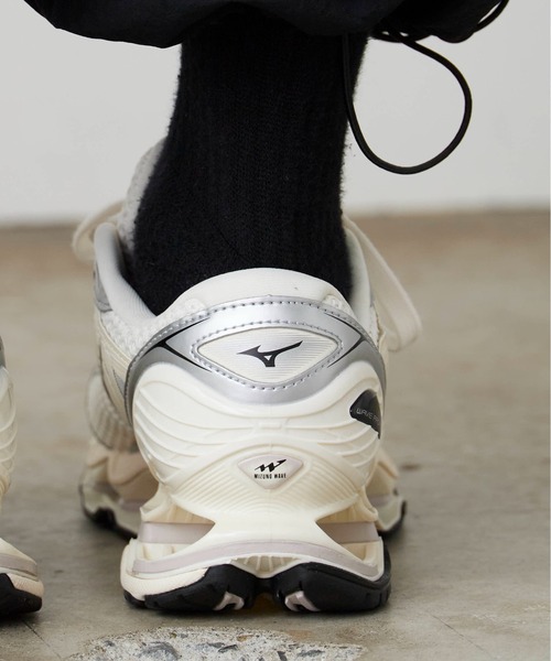 MIZUNO（ミズノ　）の「MIZUNO/ミズノ WAVE PROPHECY LS インフィニティウエーブ 3Dエアメッシュ スニーカー（スニーカー・メンズ・ホワイト系/ブラウン・28/27/26/25/24/23）」の21枚目の写真