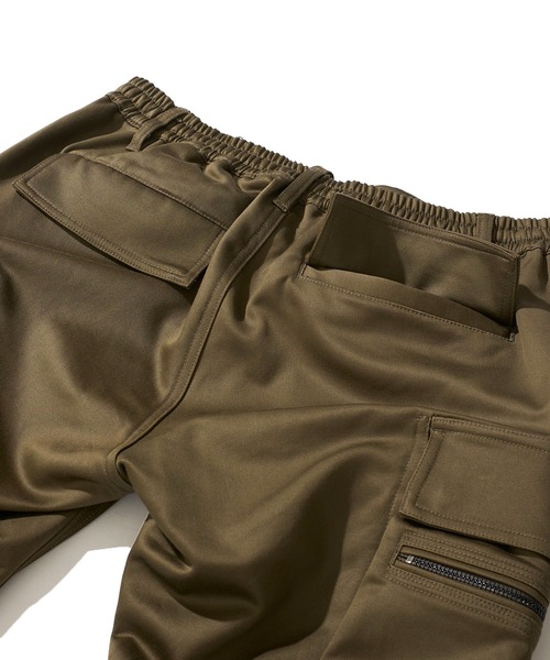 TETE HOMME（テットオム）の「スリムシルエット ミリタリーカーゴパンツ（カーゴパンツ・メンズ・ブラック/チャコールグレー/カーキ・MEDIUM/LARGE/X-LARGE）」の18枚目の写真