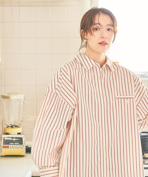 studio CLIP（スタディオクリップ）の「《days》アソートBIGシャツ（シャツ/ブラウス・レディース・ライトベージュ/レッド/その他2/その他1・FREE）」の3枚目の写真