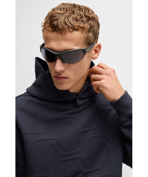 BOSS(ボス)の「リラックスフィットフーディ ヘキサゴンキルティング(スウェット・メンズ・ダークブルー・S/XL/M/XS)」の4枚目の写真