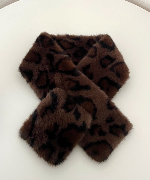 prose verse(プロズヴェール)の「レオパードファーティペット(マフラー・レディース・ブラウン/ベージュ・FREE)」の5枚目の写真