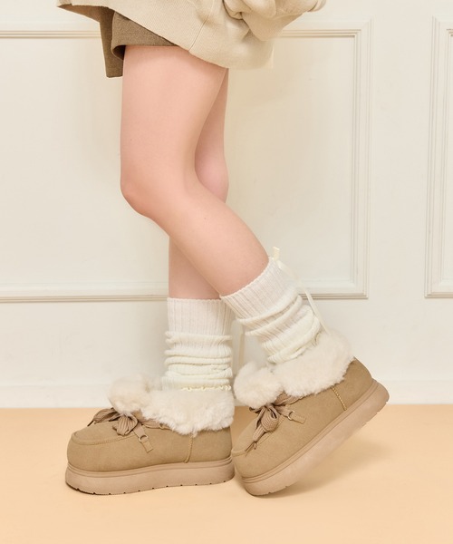 apres jour（アプレジュール）の「ムートンショートブーツ（ブーツ・レディース・ベージュ/キャメル/ブラック・LARGE/SMALL/X-LARGE/MEDIUM）」の3枚目の写真
