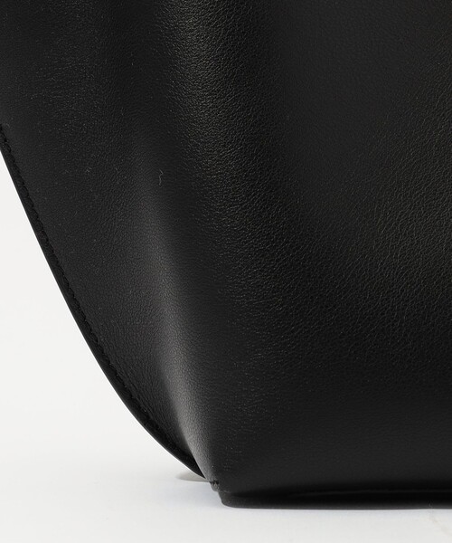 TOMORROWLAND （トゥモローランド）の「REE PROJECTS ANN TOTE MINI バッグ（ハンドバッグ・レディース・ブラック・FREE）」の7枚目の写真