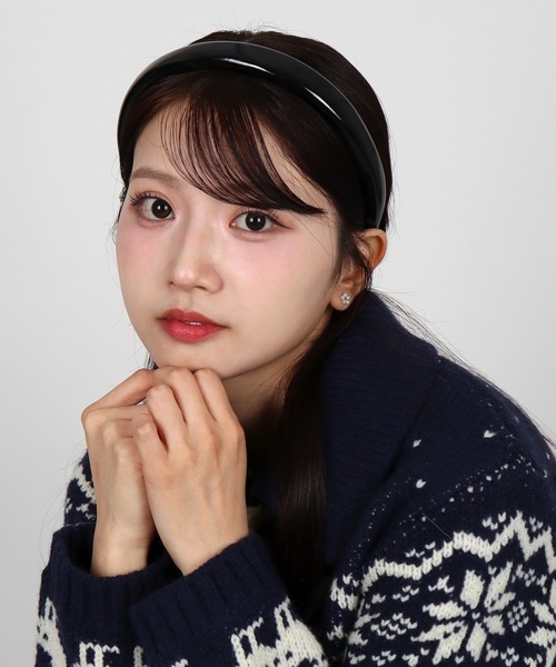 ammy.(エイミードット)の「【 ammy. / エイミードット 】 グロッシー クラシック フェイクレザー カチューシャ(カチューシャ・レディース・ホワイト/ブラウン/レッド/ブラック・FREE)」の9枚目の写真