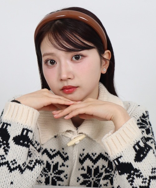 ammy.(エイミードット)の「【 ammy. / エイミードット 】 グロッシー クラシック フェイクレザー カチューシャ(カチューシャ・レディース・ホワイト/ブラウン/レッド/ブラック・FREE)」の17枚目の写真