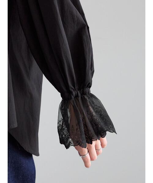 Te chichi（テチチ）の「レースカフスボリュームスリーブブラウス（シャツ/ブラウス・レディース・ブラック/オフホワイト・F）」の13枚目の写真