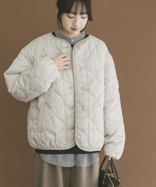 ITEMS URBANRESEARCH（アイテムズ アーバンリサーチ）の「瓢箪キルト中綿ブルゾン（ダウンジャケット/コート・レディース・ホワイト系その他/ブラック/カーキ・FREE）」の2枚目の写真