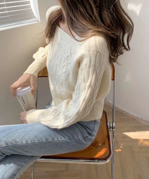 meJane(ミージェーン)の「スクエアネック ケーブルニット(ニット/セーター・レディース・ダークベージュ/ピンク/ブラック/オフホワイト・FREE)」の10枚目の写真