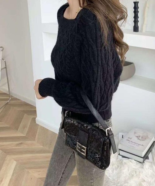 meJane(ミージェーン)の「スクエアネック ケーブルニット(ニット/セーター・レディース・ダークベージュ/ピンク/ブラック/オフホワイト・FREE)」の12枚目の写真