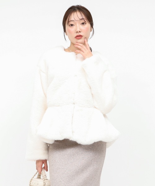  PARTY ペプラムファージャケット ホワイト セール】ペプラムファージャケット（その他アウター）｜ROYAL PARTY