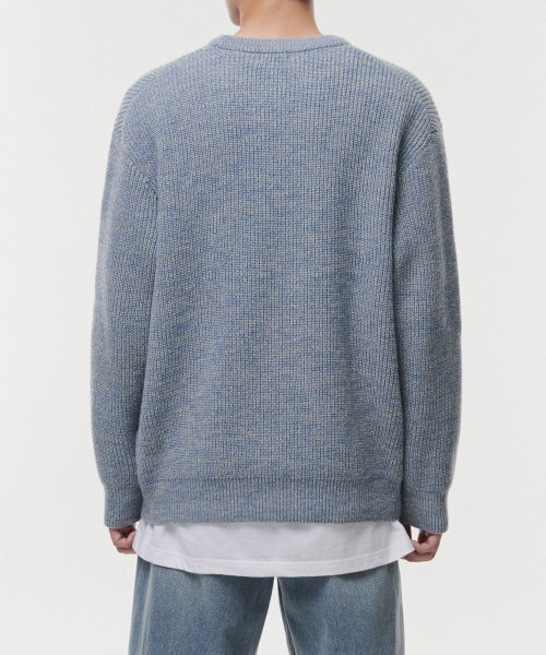 MUSINSA STANDARD（ムシンサスタンダード）の「ミックスドヤンクルーネックニット [メランジブルー]（ニット/セーター・メンズ・その他・X-LARGE/XX-LARGE/SMALL/MEDIUM/LARGE）」の2枚目の写真
