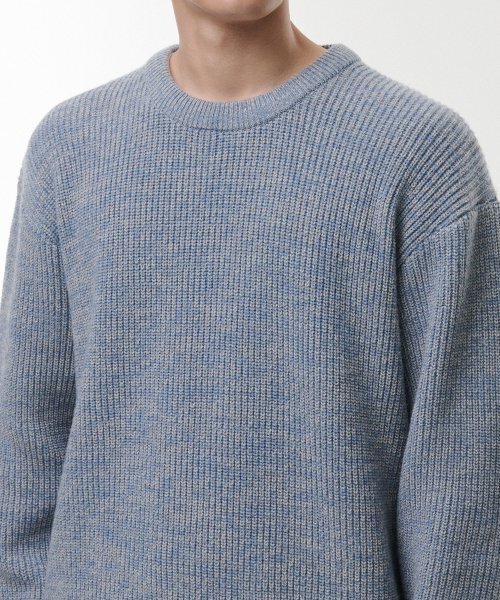 MUSINSA STANDARD（ムシンサスタンダード）の「ミックスドヤンクルーネックニット [メランジブルー]（ニット/セーター・メンズ・その他・X-LARGE/XX-LARGE/SMALL/MEDIUM/LARGE）」の3枚目の写真