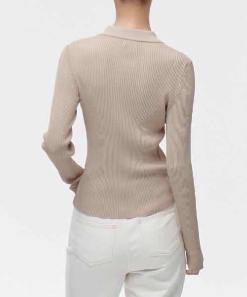 MUSINSA STANDARD WOMAN（ムシンサスタンダードウーマン）の「ウィメンズリブスリムカラーガーディガン[ライトベージュ]（カーディガン/ボレロ・レディース・その他・SMALL/MEDIUM/LARGE/X-SMALL）」の3枚目の写真