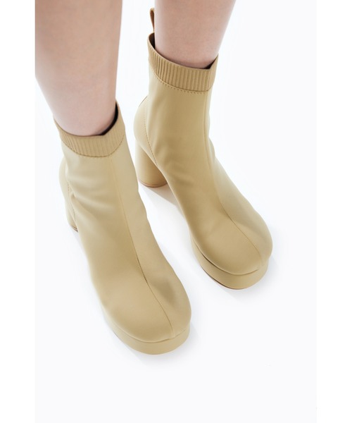 ENFOLD(エンフォルド)の「Socks ブーツ(ブーツ・レディース・ブラック/ベージュ・38/36/37)」の5枚目の写真