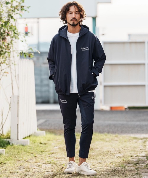 1minute 1second(ワンミニットワンセカンド)の「mpa4000-cursive embroidery nylon jersey hoodie パーカー(1M26H010)(パーカー・メンズ・ブラック/ネイビー/ホワイト・S/M/L/XL)」の11枚目の写真