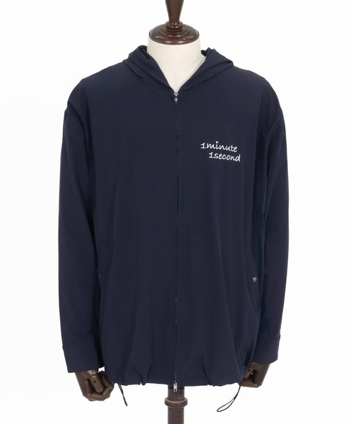 1minute 1second(ワンミニットワンセカンド)の「mpa4000-cursive embroidery nylon jersey hoodie パーカー(1M26H010)(パーカー・メンズ・ブラック/ネイビー/ホワイト・S/M/L/XL)」の15枚目の写真