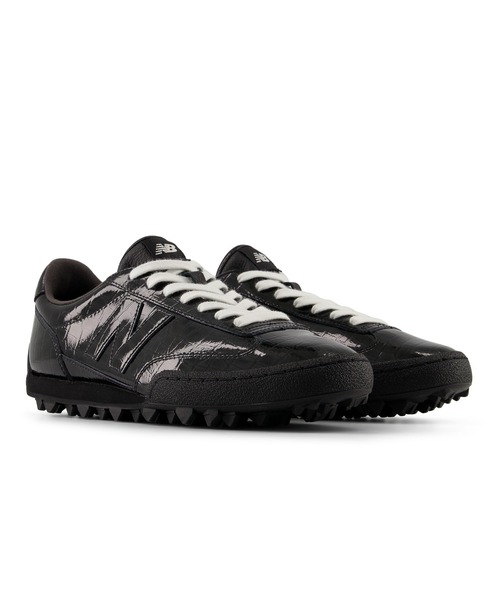 NEW BALANCE(ニューバランス)の「Gator Run(スニーカー・レディース・ブラック・22.0cm/22.5cm/23.0cm/23.5cm/24.0cm/24.5cm/25.0cm/25.5cm/26.0cm/26.5cm/27.0cm/27.5cm/28.0cm/28.5cm/29.0cm/30.0cm)」の2枚目の写真