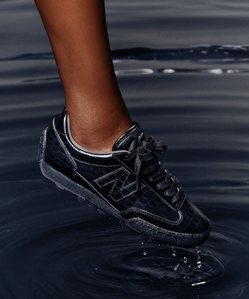 NEW BALANCE(ニューバランス)の「Gator Run(スニーカー・レディース・ブラック・22.0cm/22.5cm/23.0cm/23.5cm/24.0cm/24.5cm/25.0cm/25.5cm/26.0cm/26.5cm/27.0cm/27.5cm/28.0cm/28.5cm/29.0cm/30.0cm)」の7枚目の写真