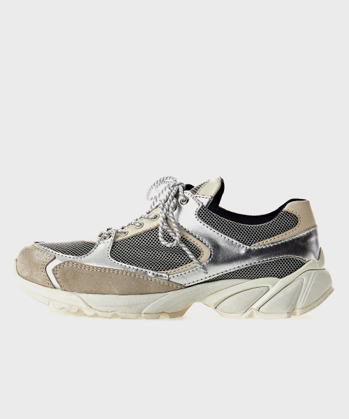 RUN SILVER [VIBRAM]